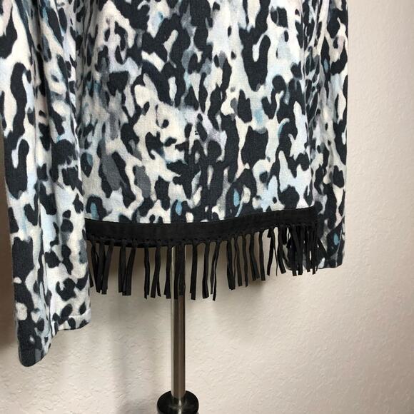 Tyler Boe white black blue fringe trim animal print sweater size Medium - Picture 10 of 13